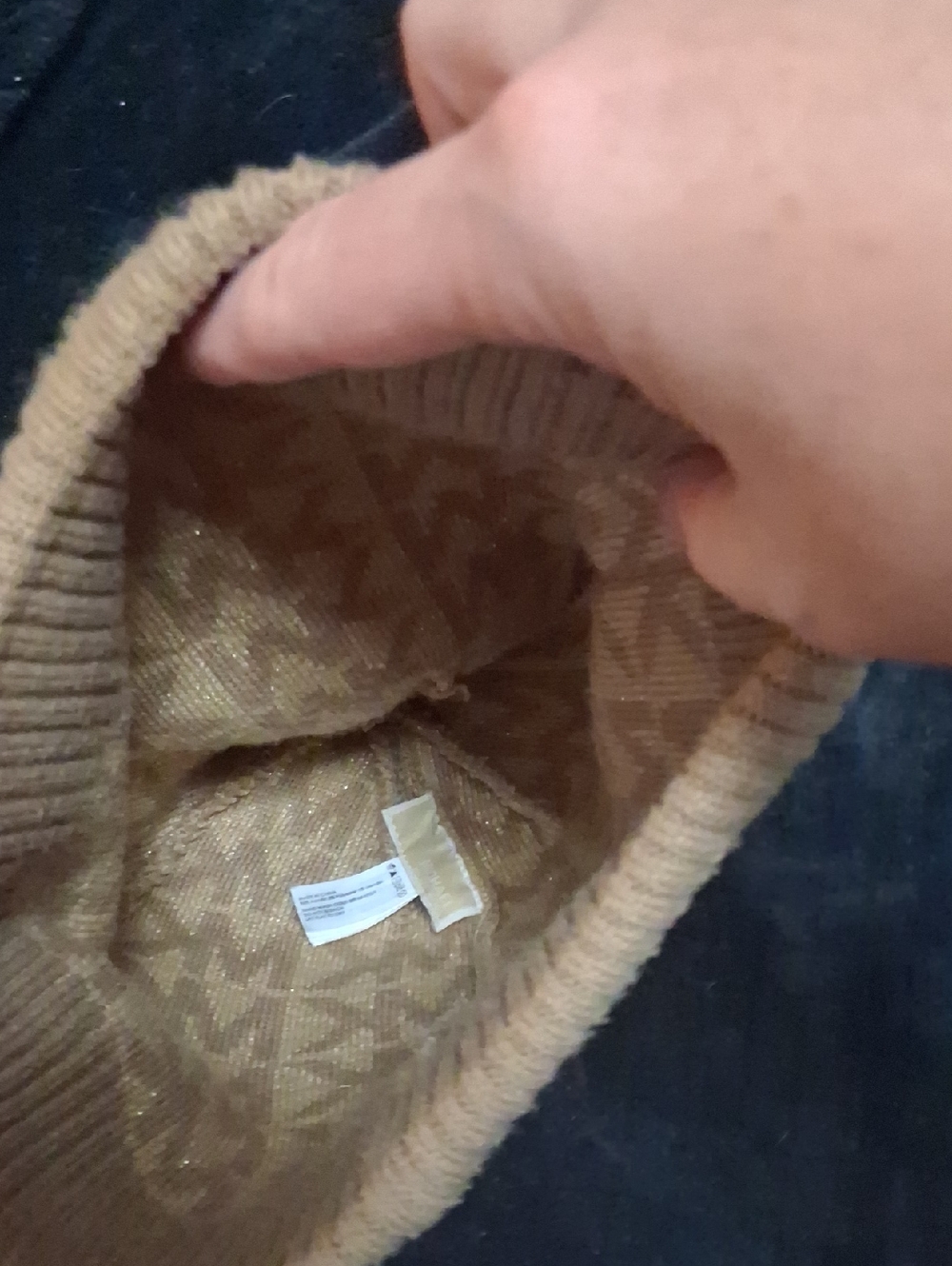 Michael Kors Tan/Beige/Gold Threading MK Logo Knit Cuff Beanie-Barely Worn, O/S - Picture 4 of 6